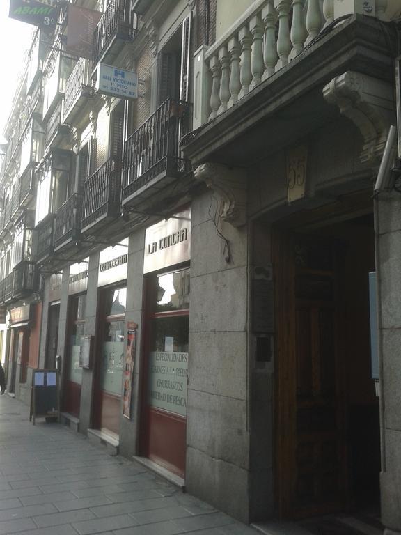 Hostal New Life Madrid Exterior foto